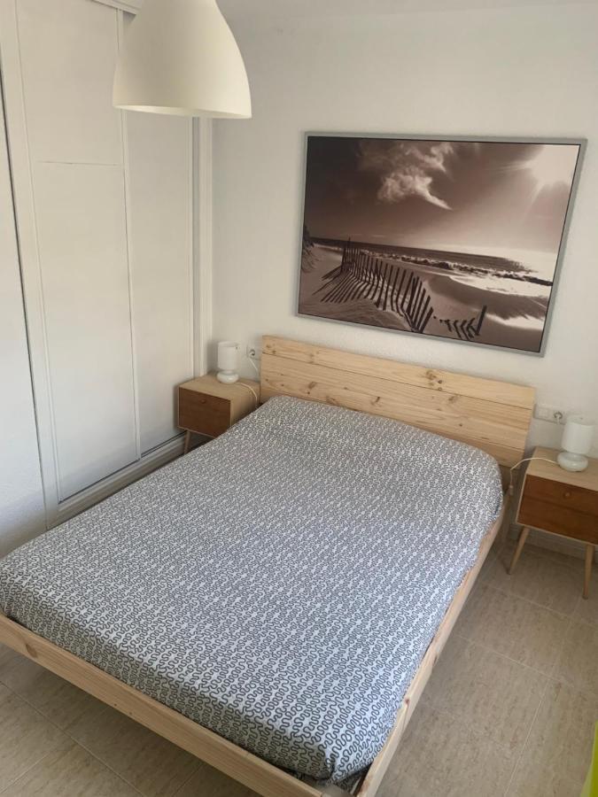 Ferienwohnung Apartamento Atico A 50 Metros De La Playa Will Rincón de la Victoria Exterior foto
