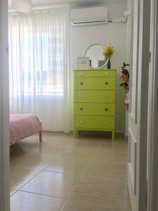 Ferienwohnung Apartamento Atico A 50 Metros De La Playa Will Rincón de la Victoria Exterior foto