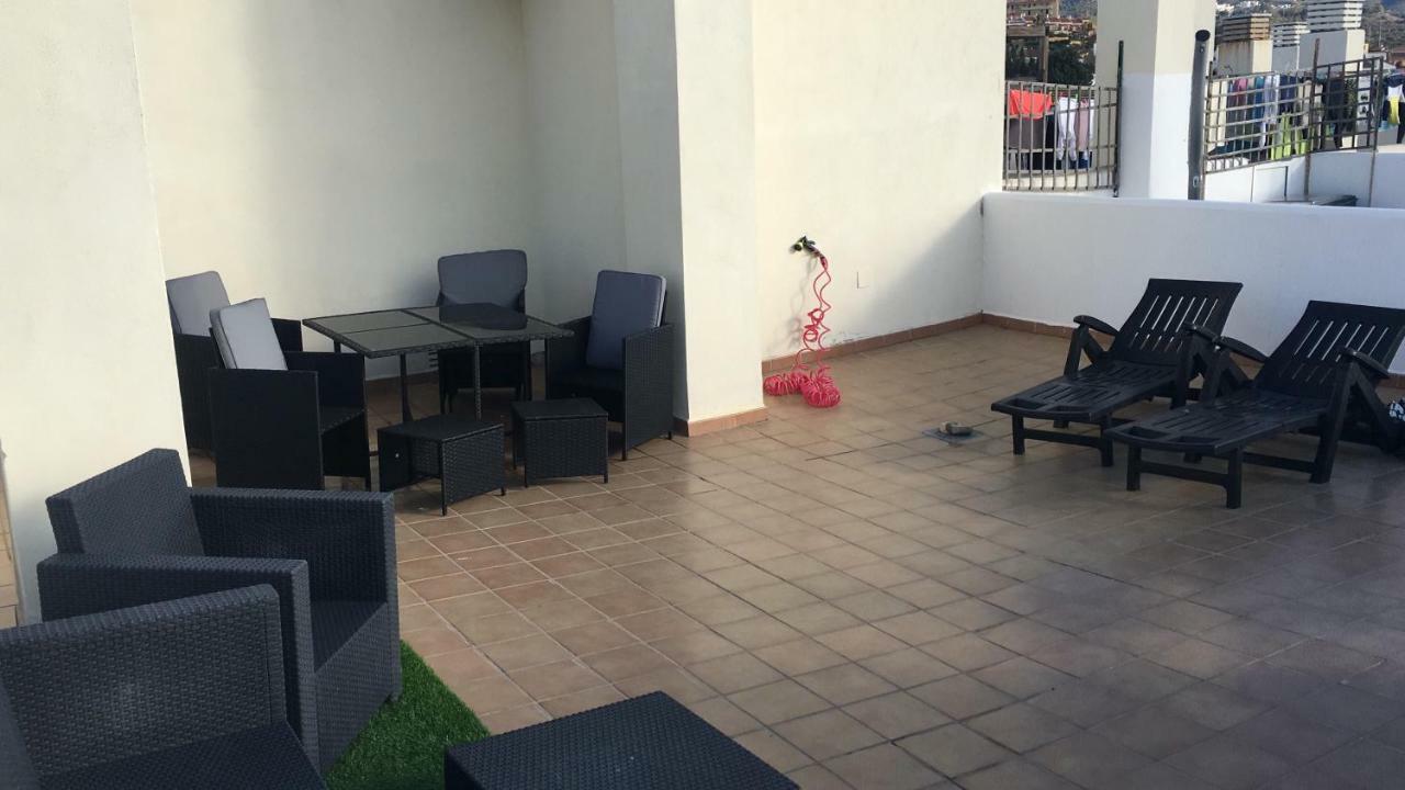Ferienwohnung Apartamento Atico A 50 Metros De La Playa Will Rincón de la Victoria Exterior foto