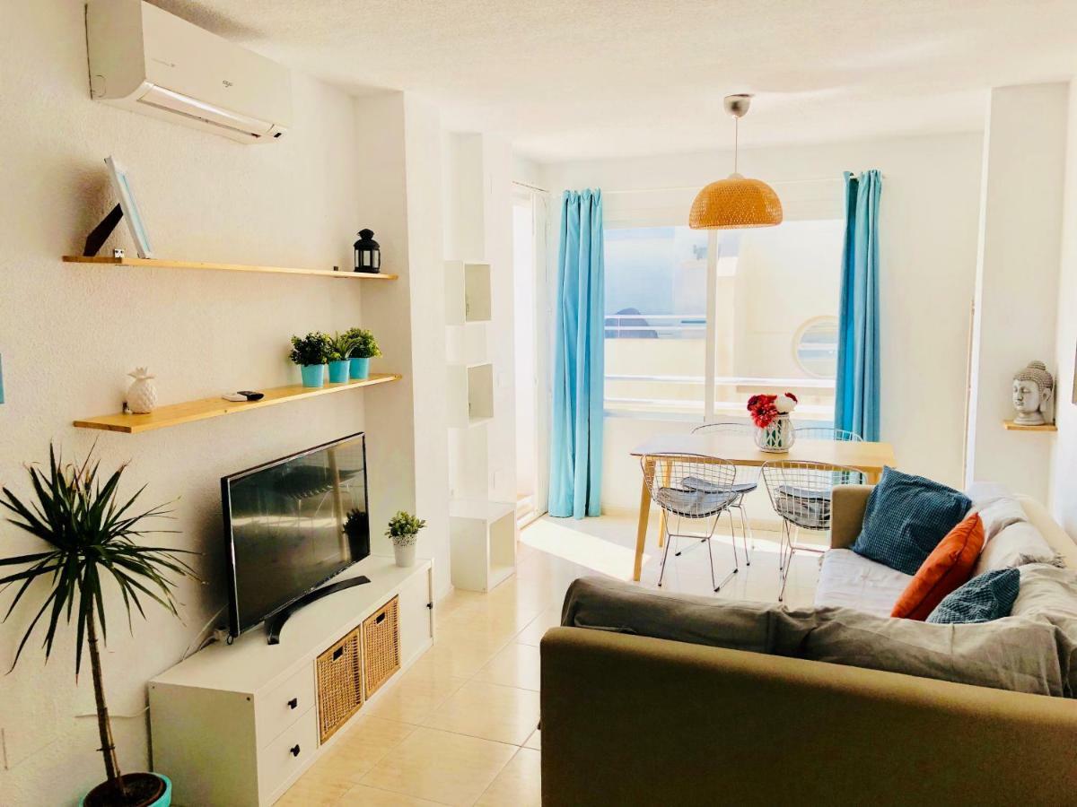 Ferienwohnung Apartamento Atico A 50 Metros De La Playa Will Rincón de la Victoria Exterior foto